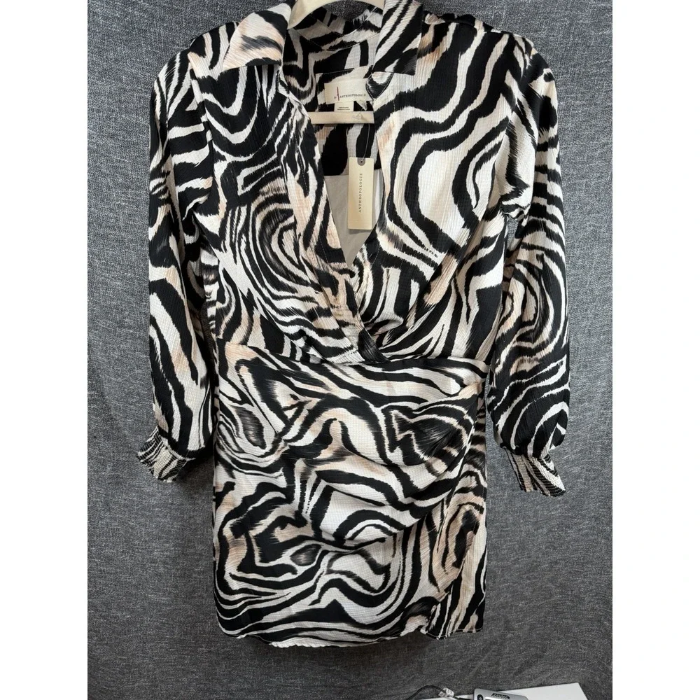 NwT Anthropologie Animal Print Dress Size 10 Shirred Waist Long Sleeves